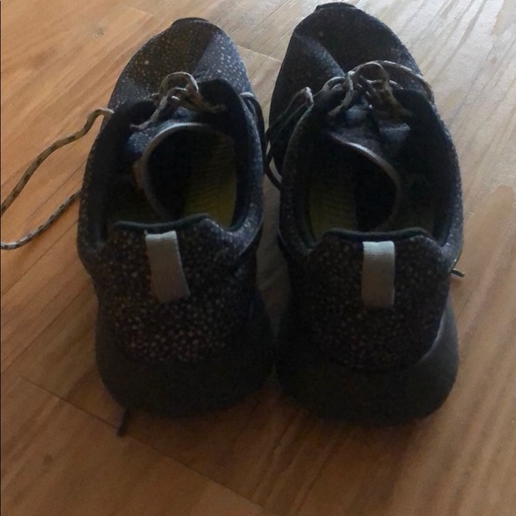 Nike Roshe Grey Speckles - Picture 4 of 4